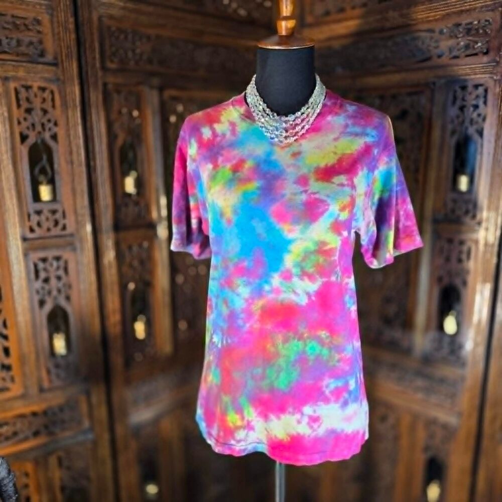 Hanes Ice-Dyed Cotton Shirt — Size Medium